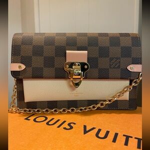 Louis Vuitton Vavin Chain Wallet
